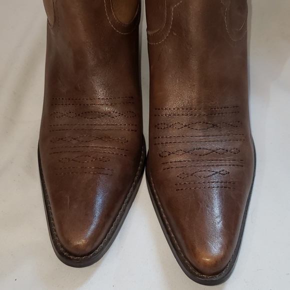 EUC Matisse Brown Leather Studded Cowboy Boots 8 - Picture 4 of 11
